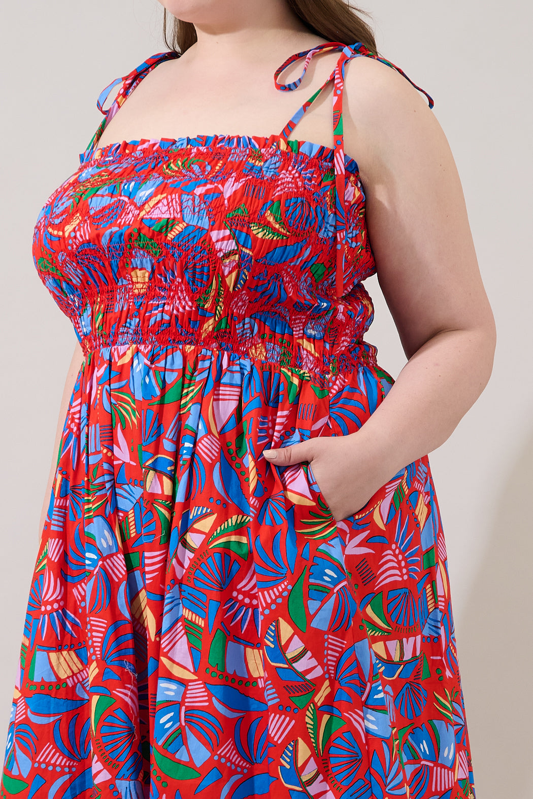 Juciel Smocked Maxi Dress Tropical Curve