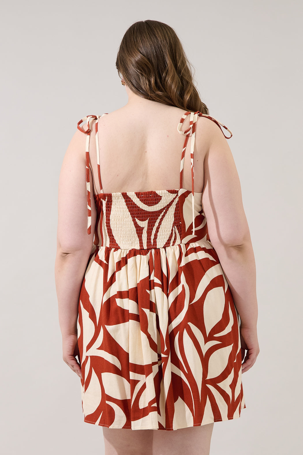 Keily Babydoll Mini Dress Abstract Curve