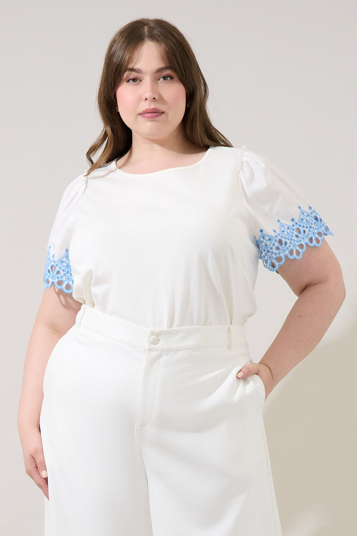 Jainy Embroidered Knit Top Curve