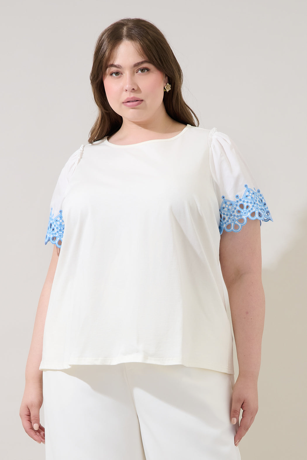 Jainy Embroidered Knit Top Curve