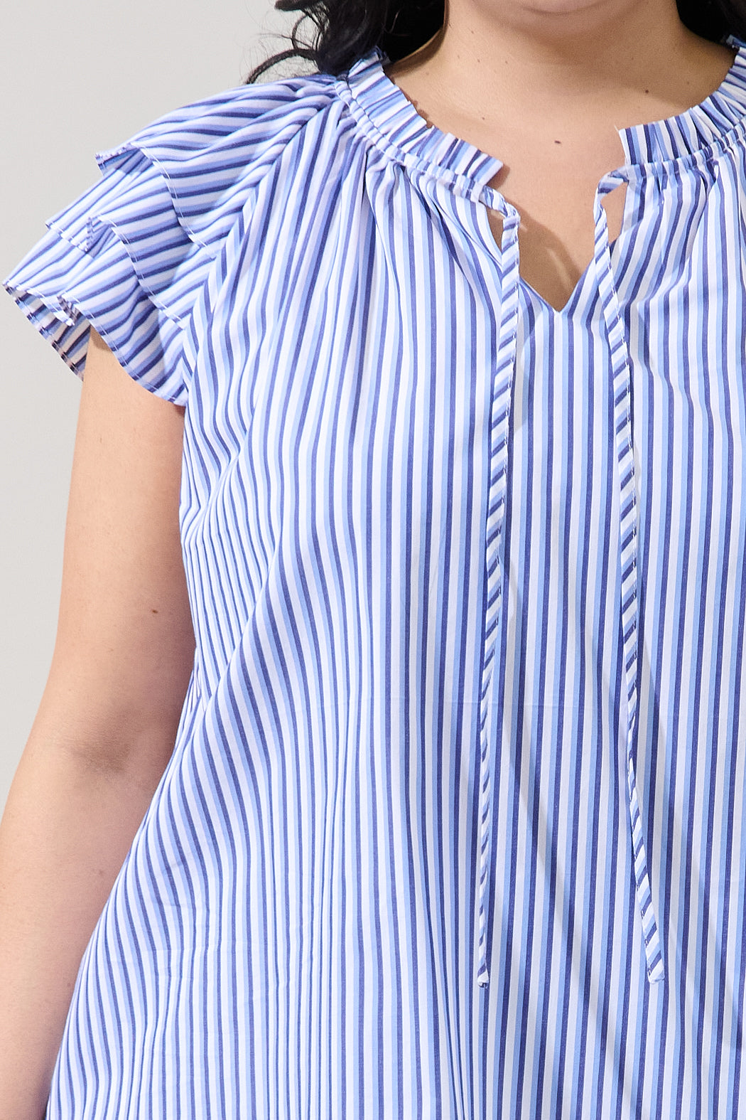Hita Ruffle Top Messa Stripe Curve