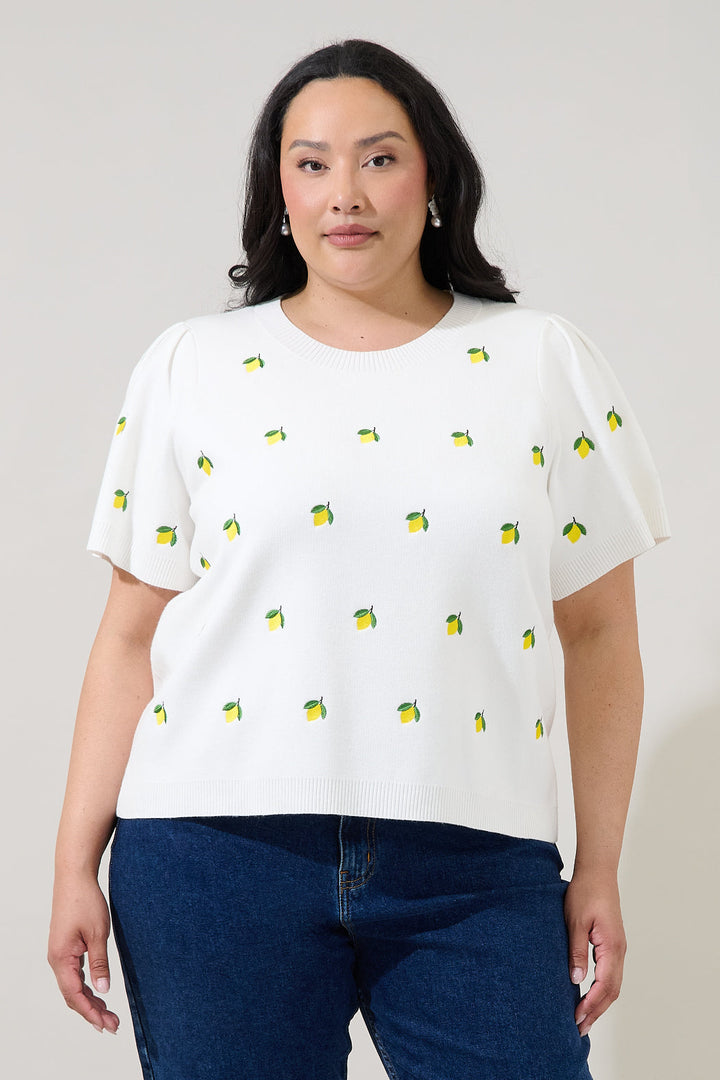 Lemon Embroidered Short Sleeve Sweater Curve