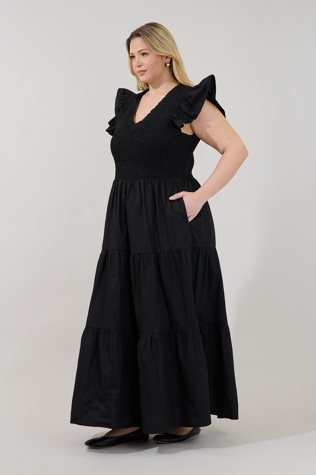 Sunfire Smocked Bodice Tiered Midi Dress Curve
