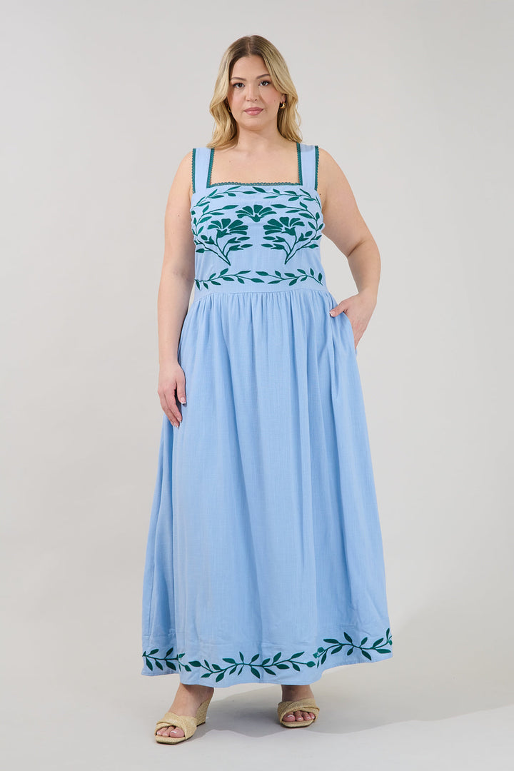 Jaylan Embroidered Sleeveless Maxi Dress Curve