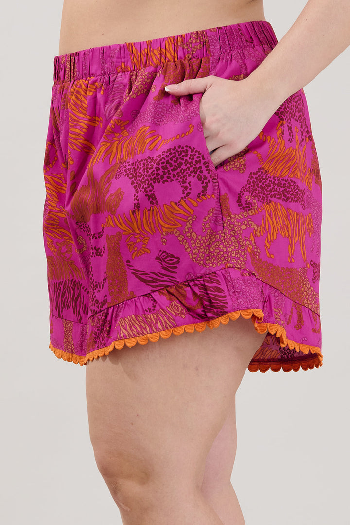 In the Jungle Evel Ruffle Shorts Curve