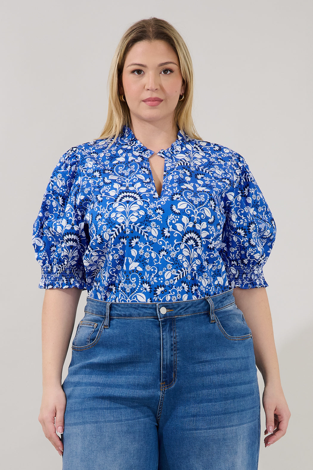 Reign Split Neck Top Lulu Floral Curve