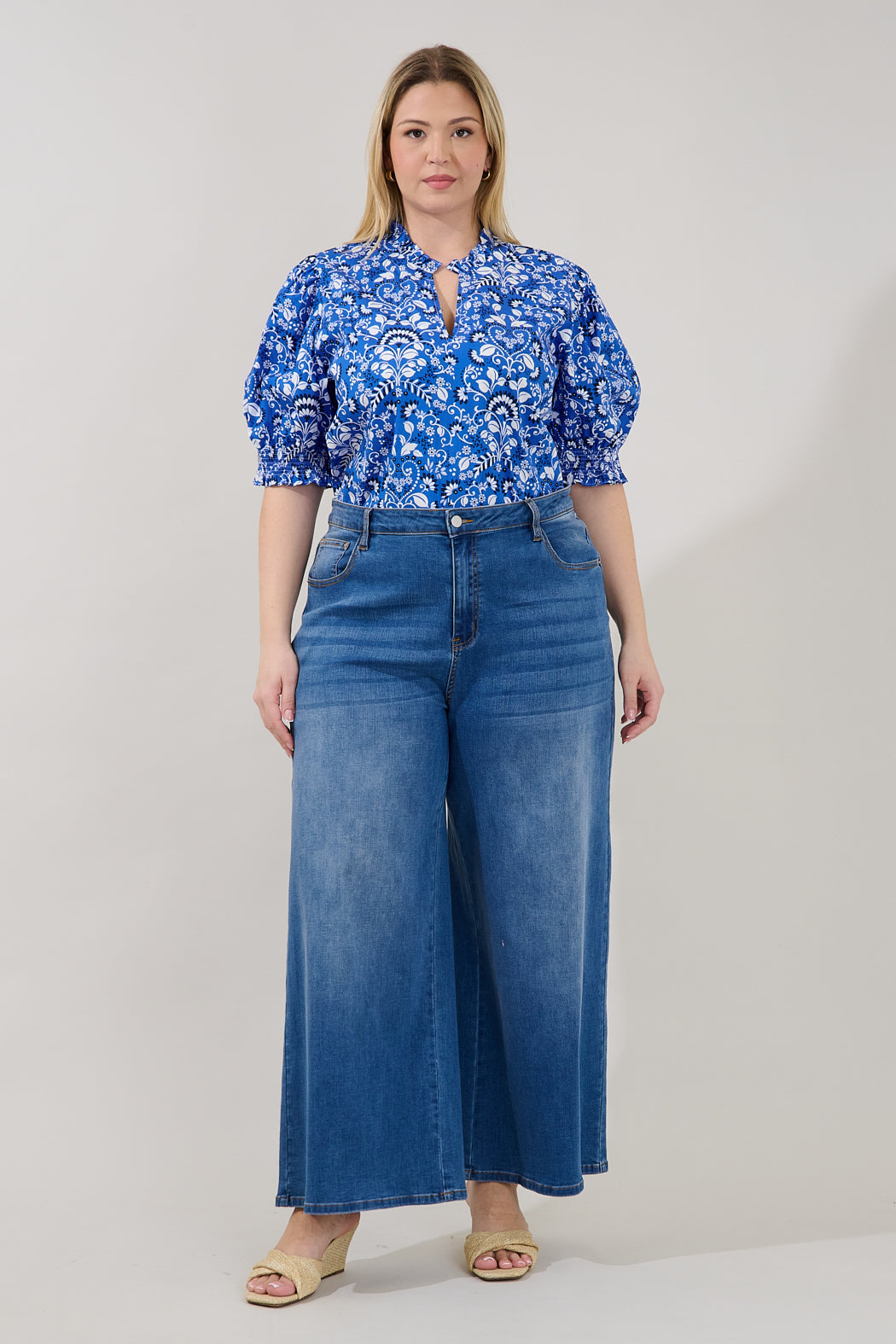 Reign Split Neck Top Lulu Floral Curve