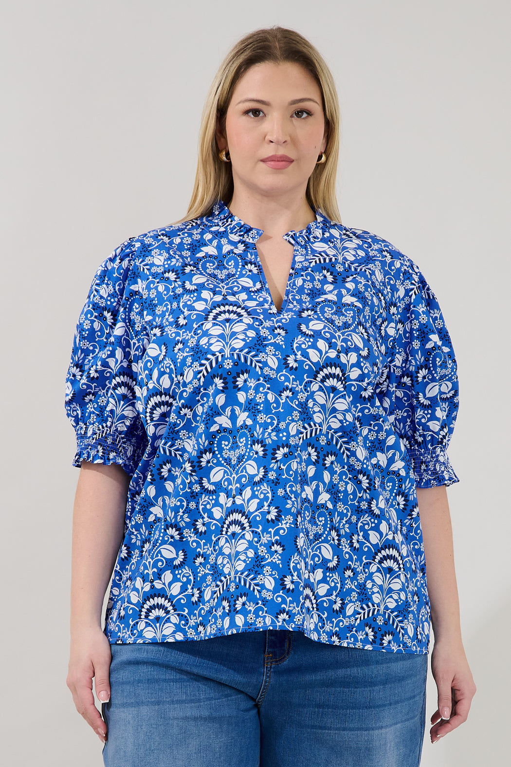 Reign Split Neck Top Lulu Floral Curve