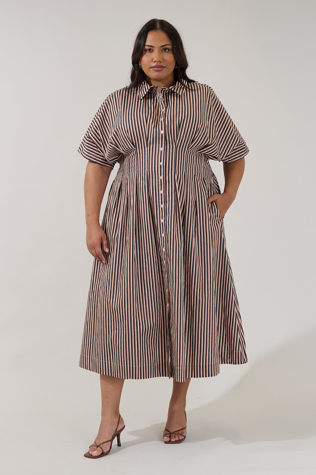 Wilderra Pleated Midi Dress Tiramisu Curve