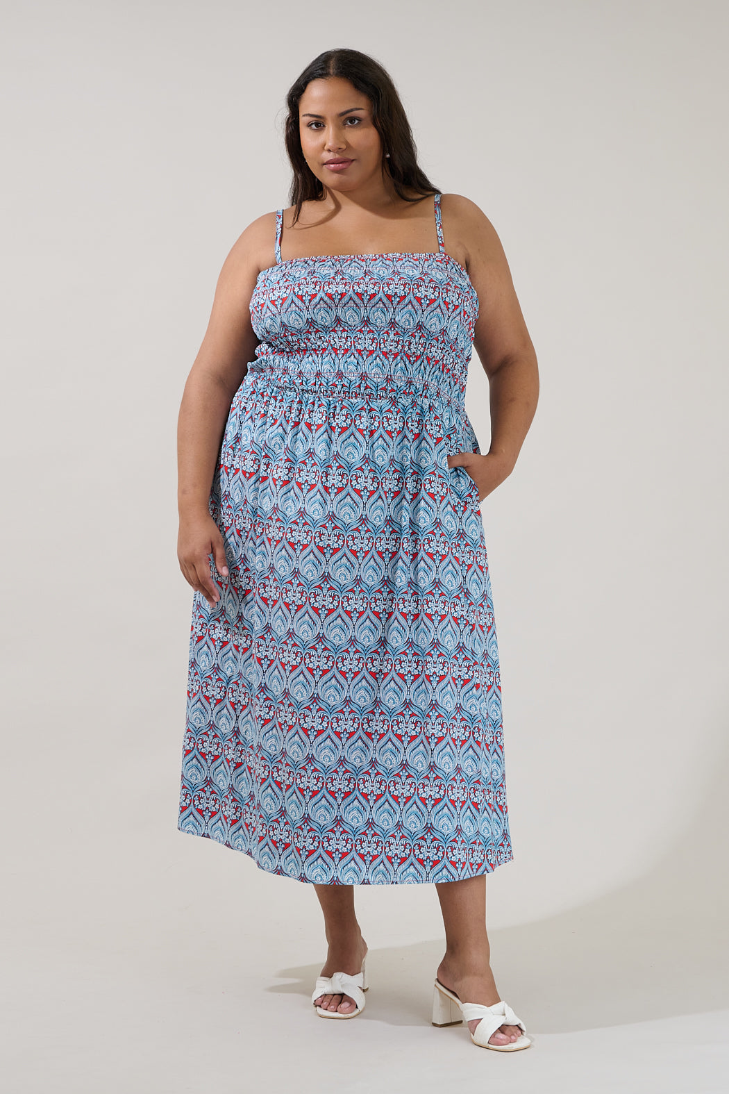Abrelia Smocked Midi Dress Floral Curve
