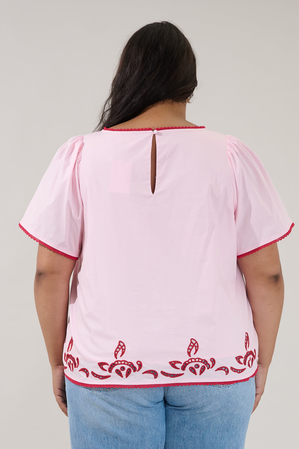 Jocie Embroidered Puff Sleeve Top Curve