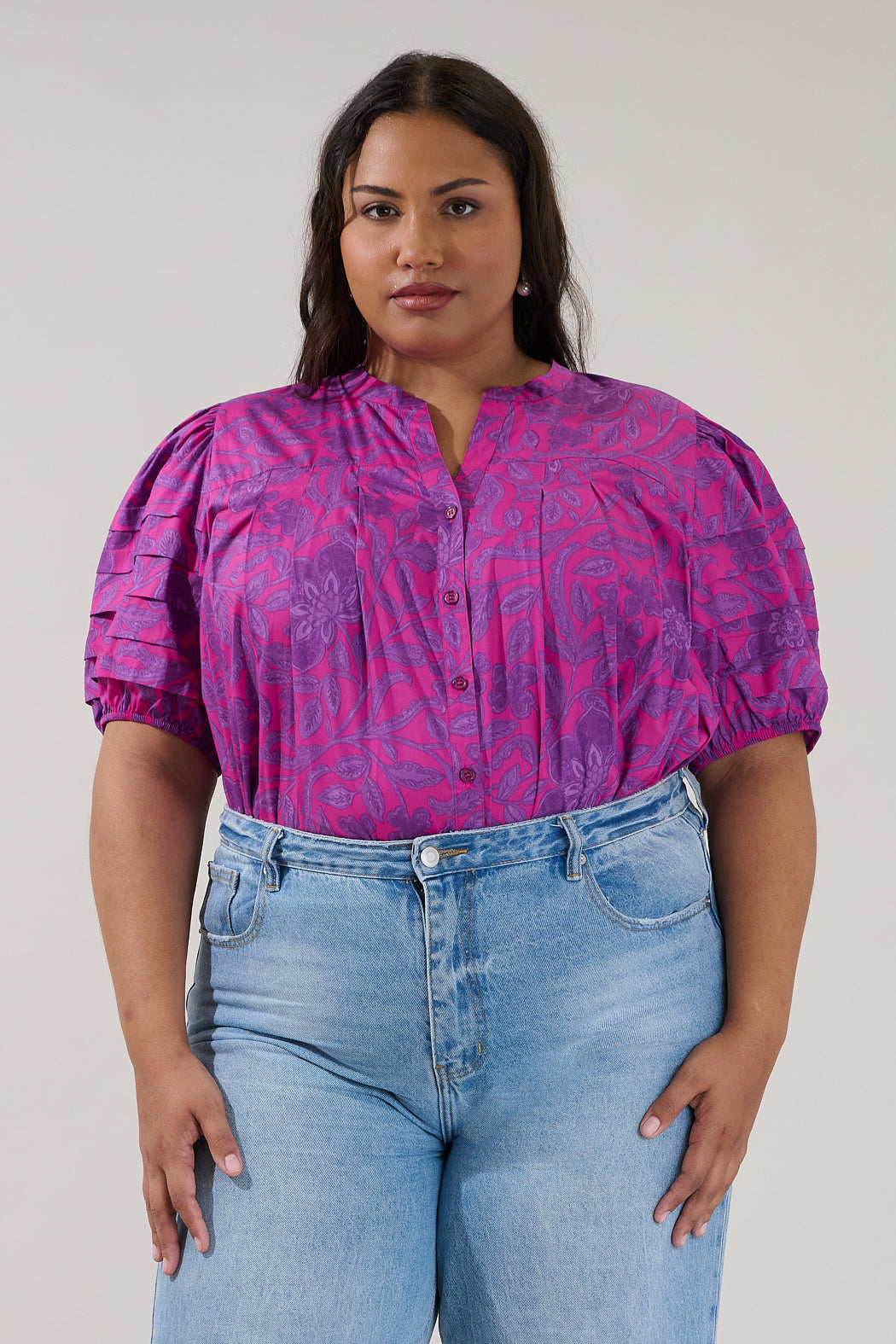 Court Button Down Top Floral Curve