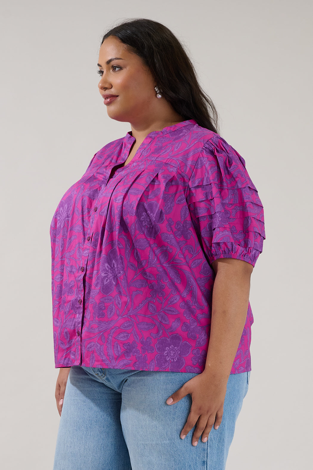 Court Button Down Top Floral Curve