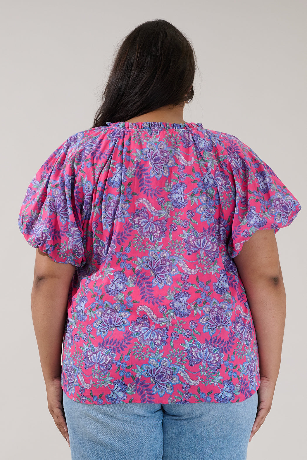 Avy Button Down Top Floral Curve
