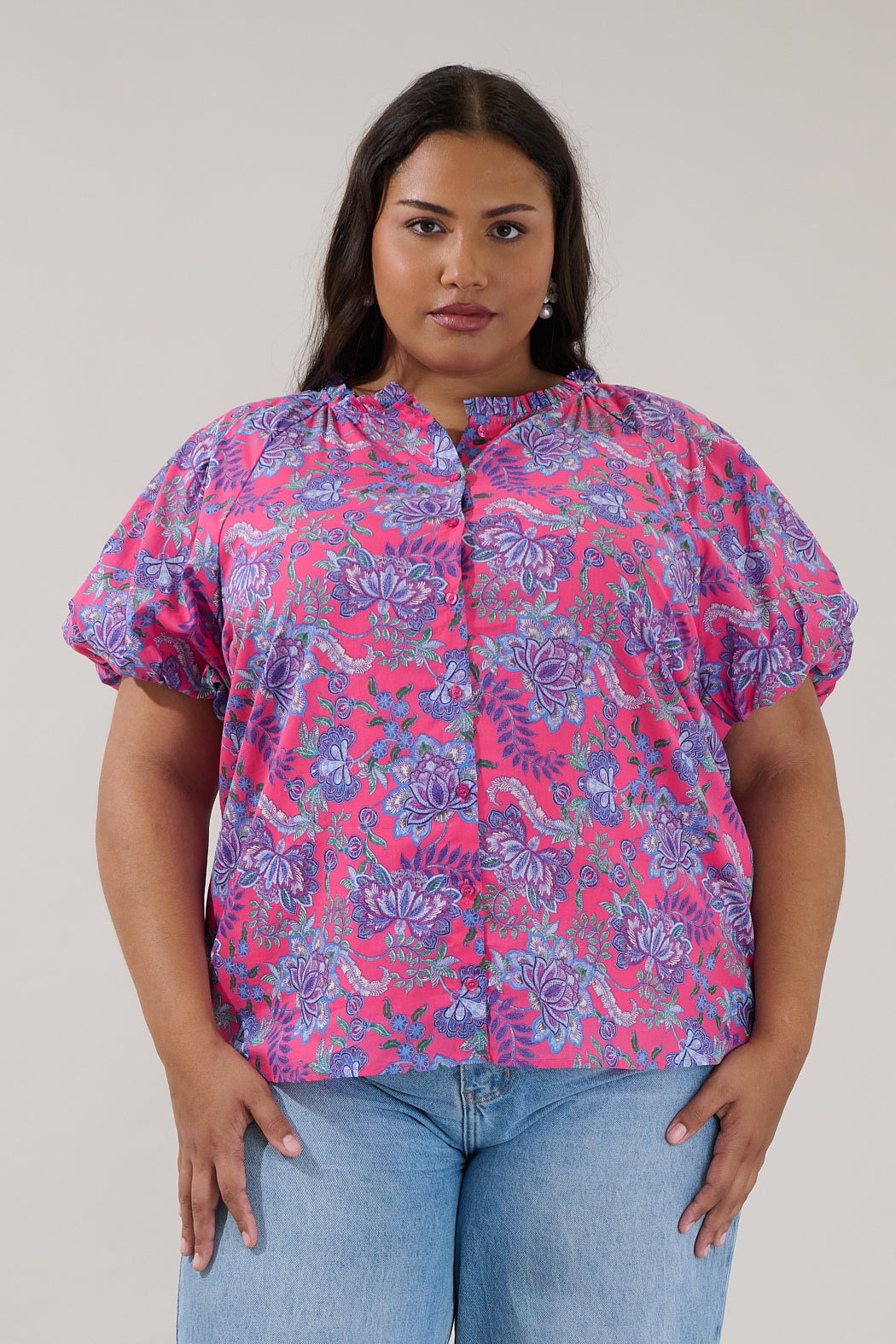 Avy Button Down Top Floral Curve