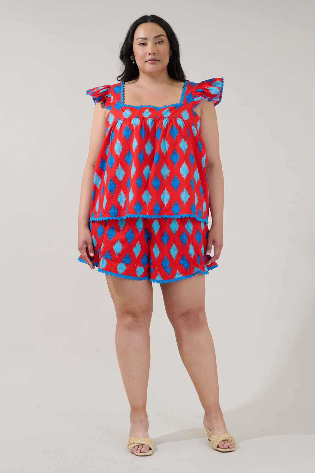 Evel Ruffle Shorts Abstract Curve