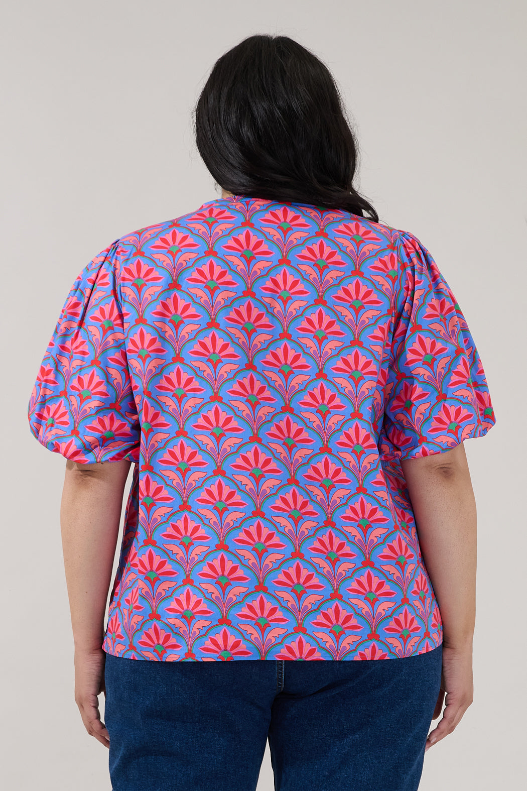 Jolene Split Neck Top Floral Curve
