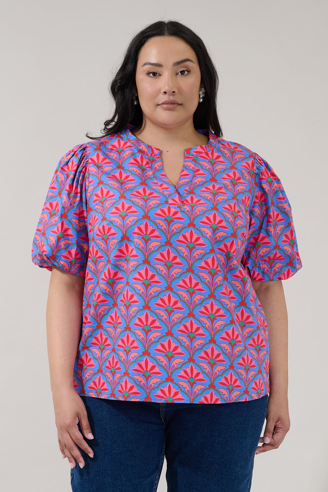 Jolene Split Neck Top Floral Curve