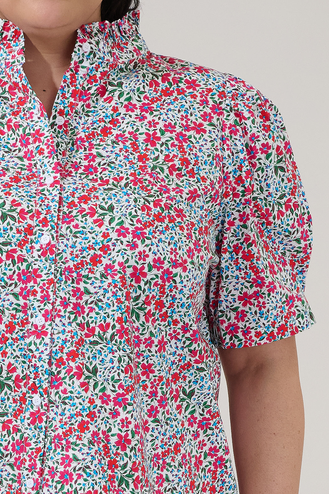 Finley Ruffle Button Down Top Floral Curve