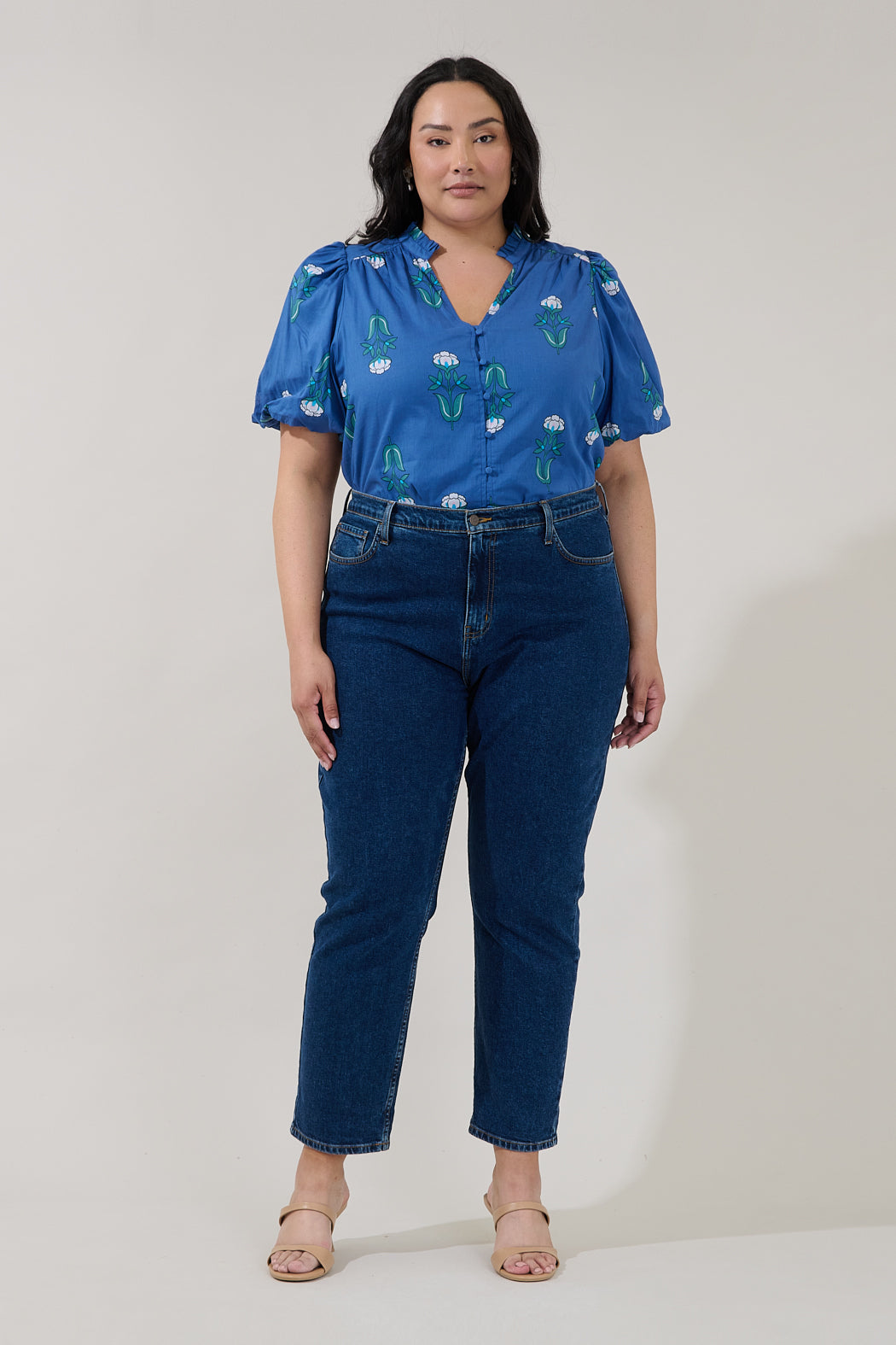 Idara Button Down Top Amena Floral Curve