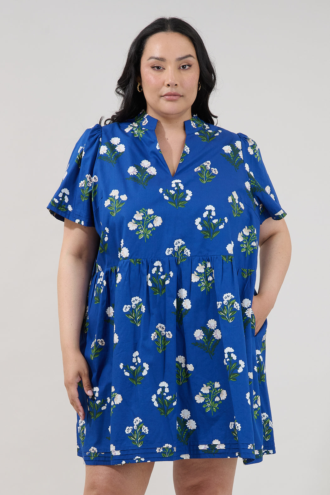 Requis Shift Mini Dress Floral Curve