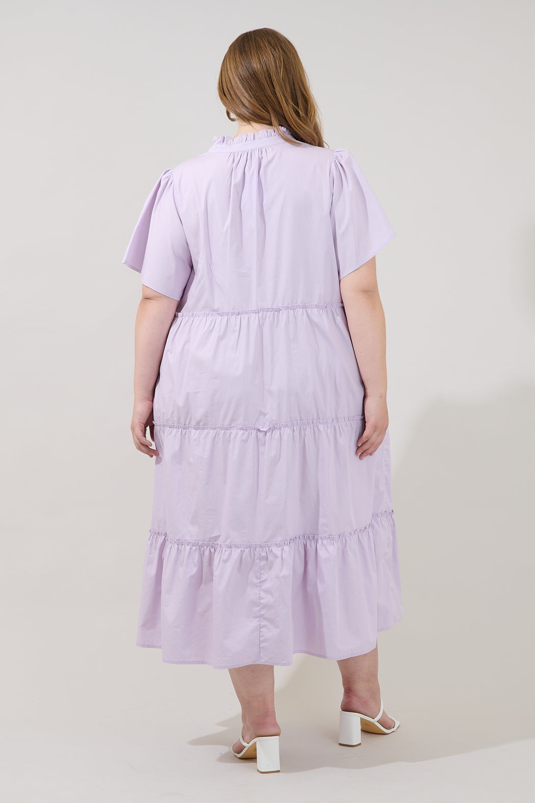 Noelle Split Neck Poplin Tiered Midi Dress Curve
