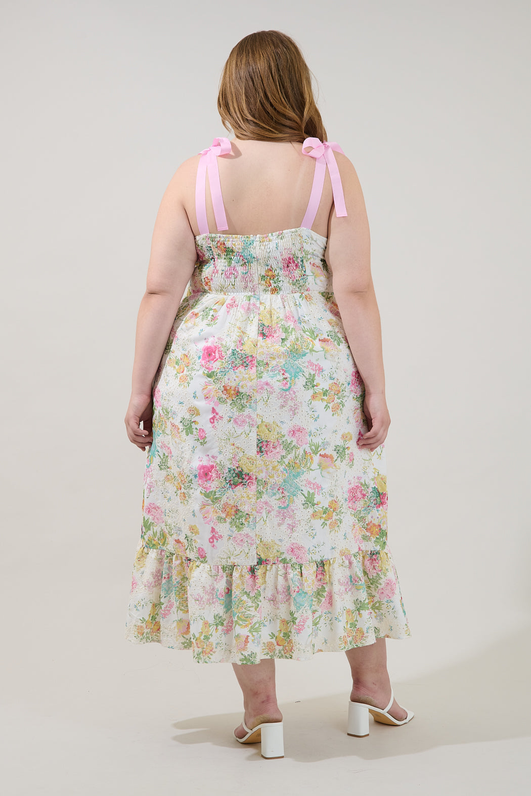 Sommerset Floral Villa Eyelet Midi Dress Curve