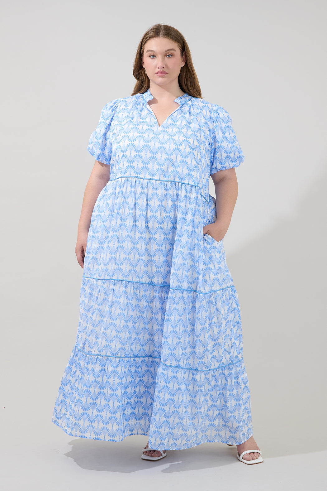 Renley Tiered Maxi Dress Mosaic Curve