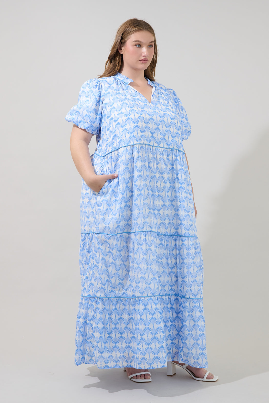 Renley Tiered Maxi Dress Mosaic Curve