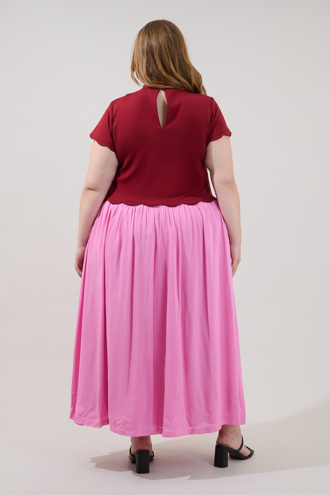 Marby Scallop Contrast Midi Dress Curve