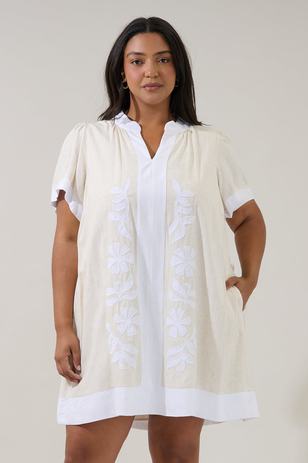 Patras Contrast Mini Dress Curve