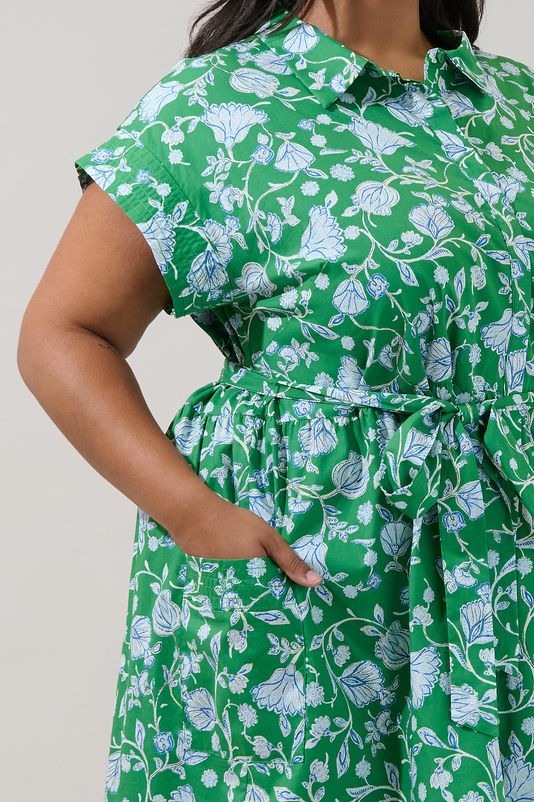 Rocky Button Down Mini Dress Mist Floral Curve