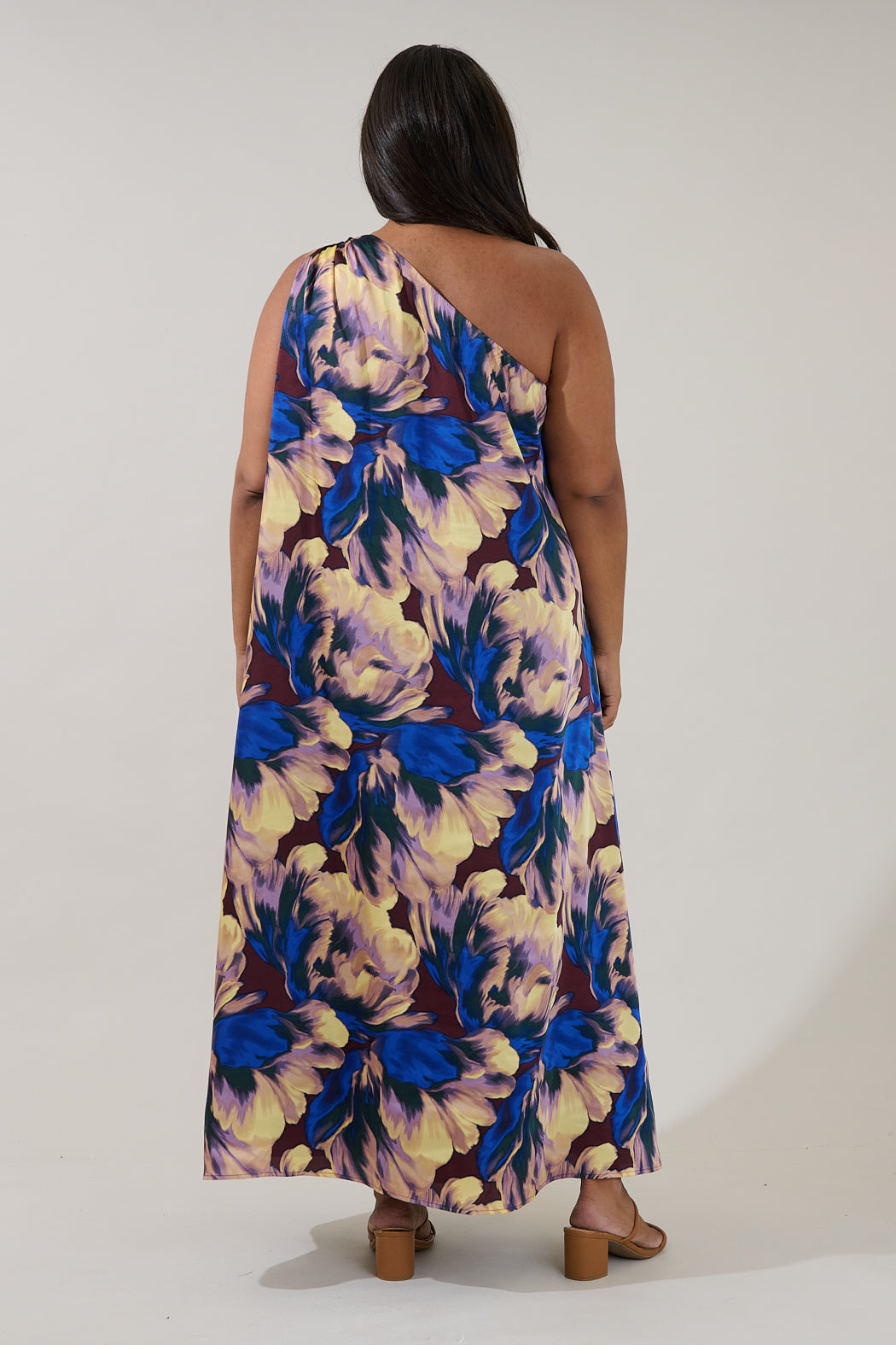 Glena Pleated Maxi Dress Irelia Floral Curve