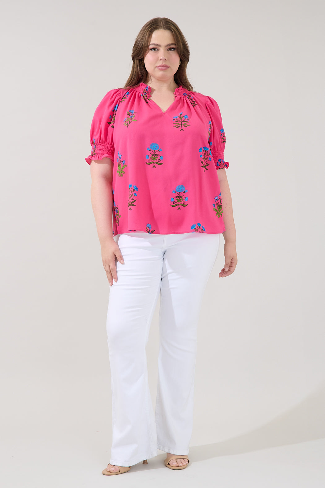 Jermy Short Sleeve Top Genora Floral Curve