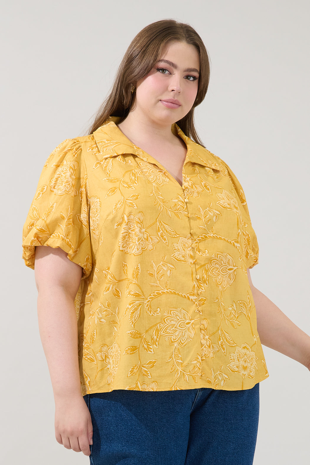 Zarai Button Down Top Narobi Floral Curve