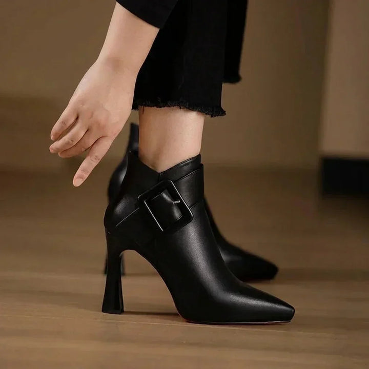 Tova Boots - Aveline with Buckle