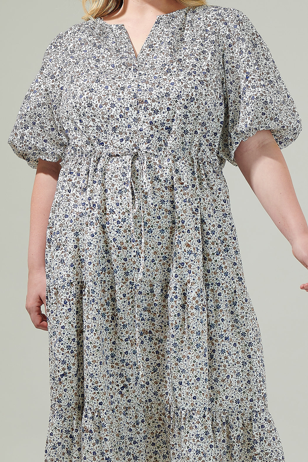 Heath Floral Balloon Sleeve Tiered Midi Dress Curve