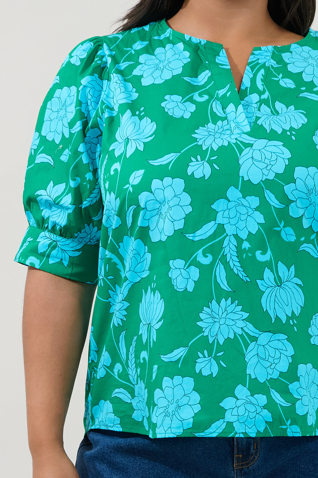 Waterlilly Floral Balloon Sleeve Top Curve