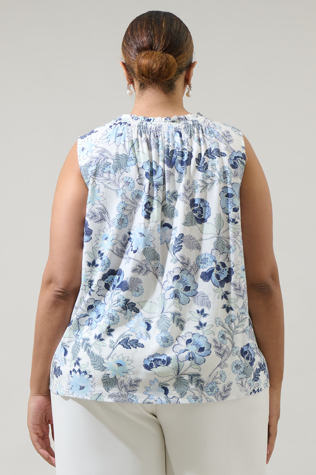 Wrenley Garden Floral True Smocked Blouse Curve