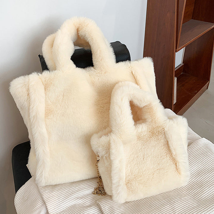 Fluffy plush tote bag with chain strap